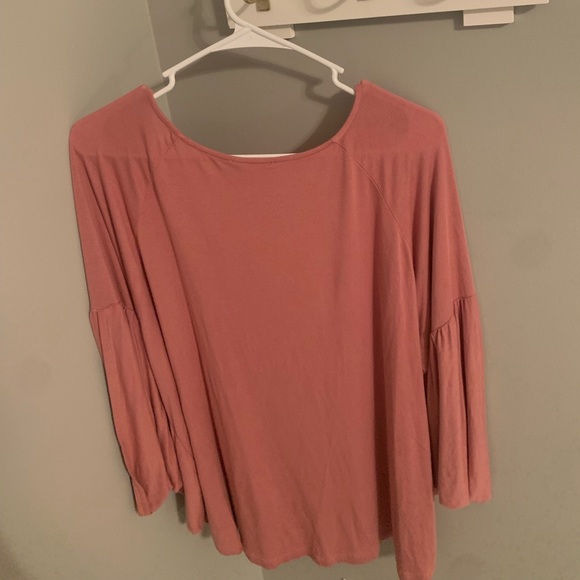 Raglan Sleeve Top - Picture 2 of 3